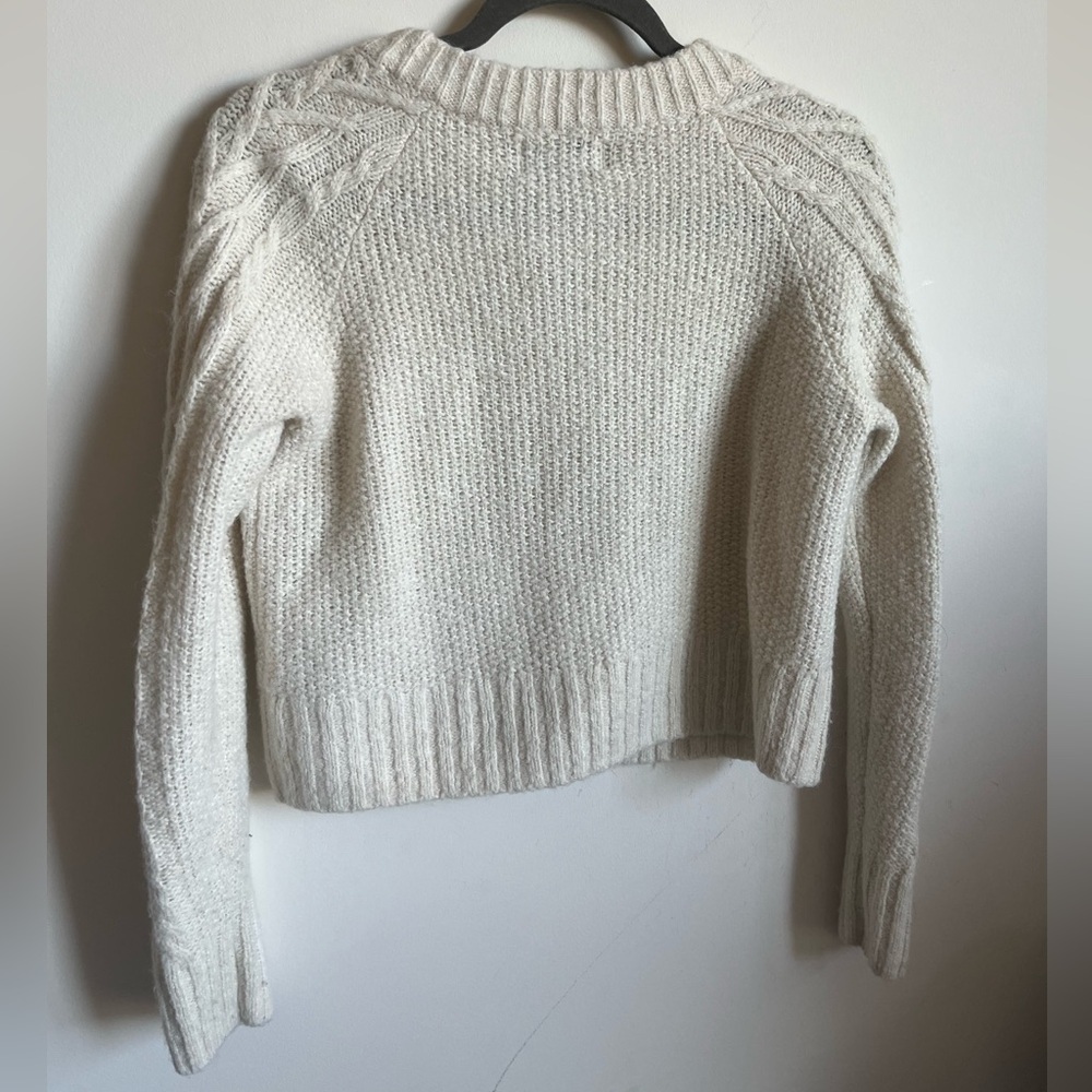 Old Navy Cream Cable Knit Cardigan - Picture 6 of 8